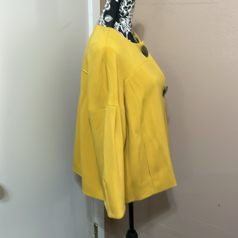 Margaret M Yellow Cape Jacket Modern Structured Design - Picture 4 of 12